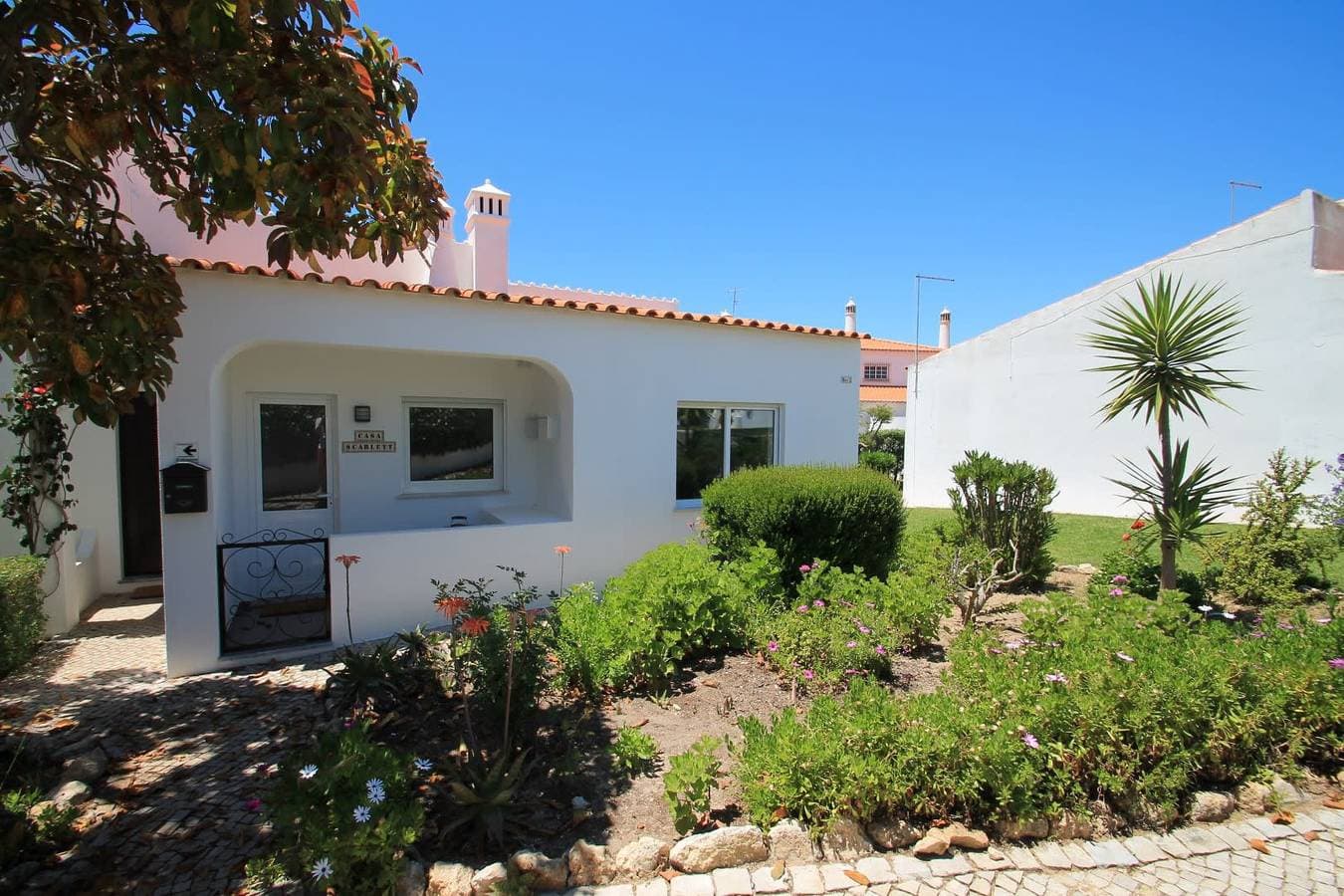 Foto 2 von 15: Ferienhaus für 4 Personen mit Pool