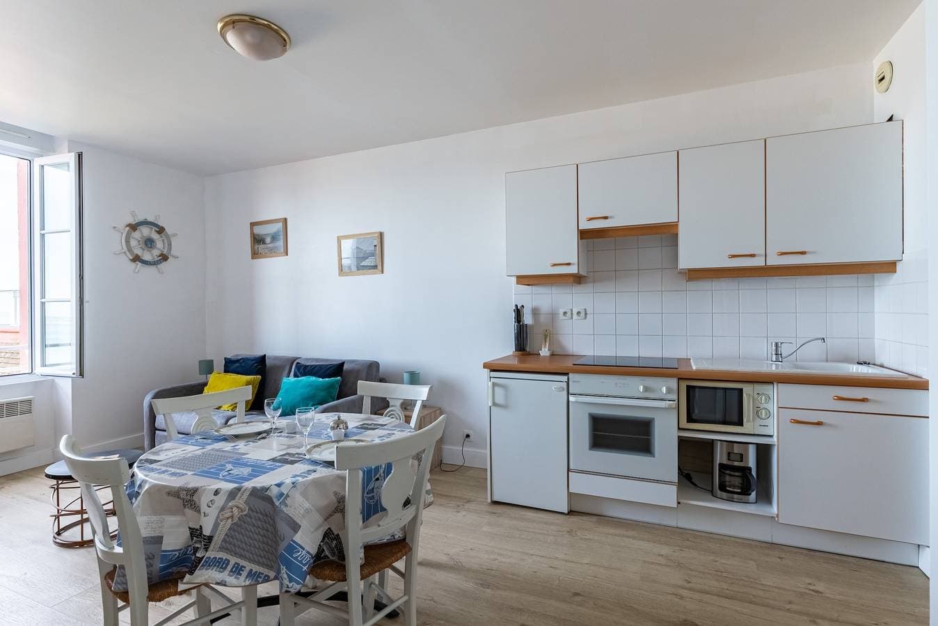 Foto 3 von 12: Ferienwohnung für 2 Personen mit Garten