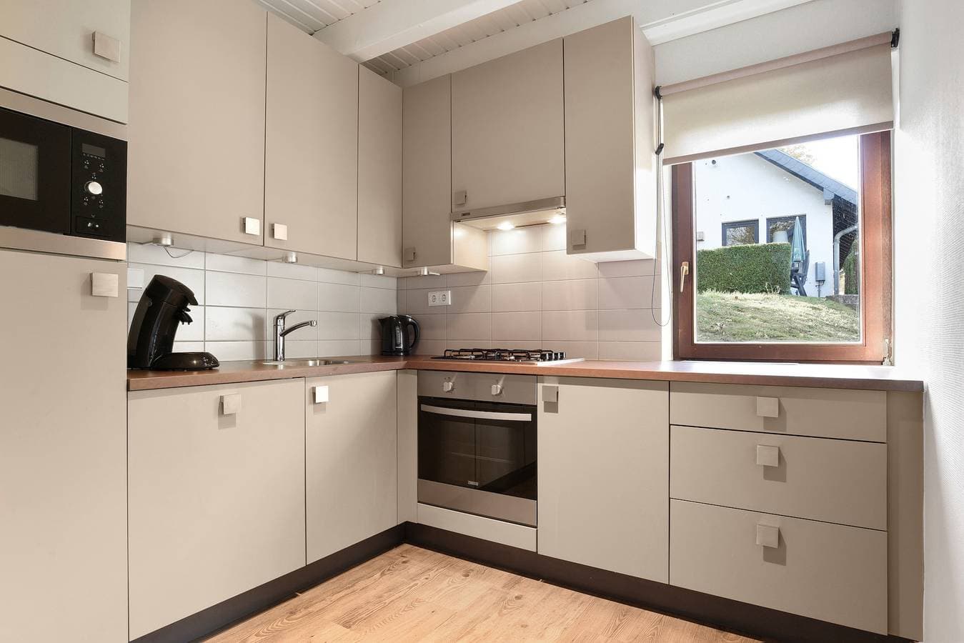 Foto 5 von 28: Bungalow für 4 Personen mit Terrasse