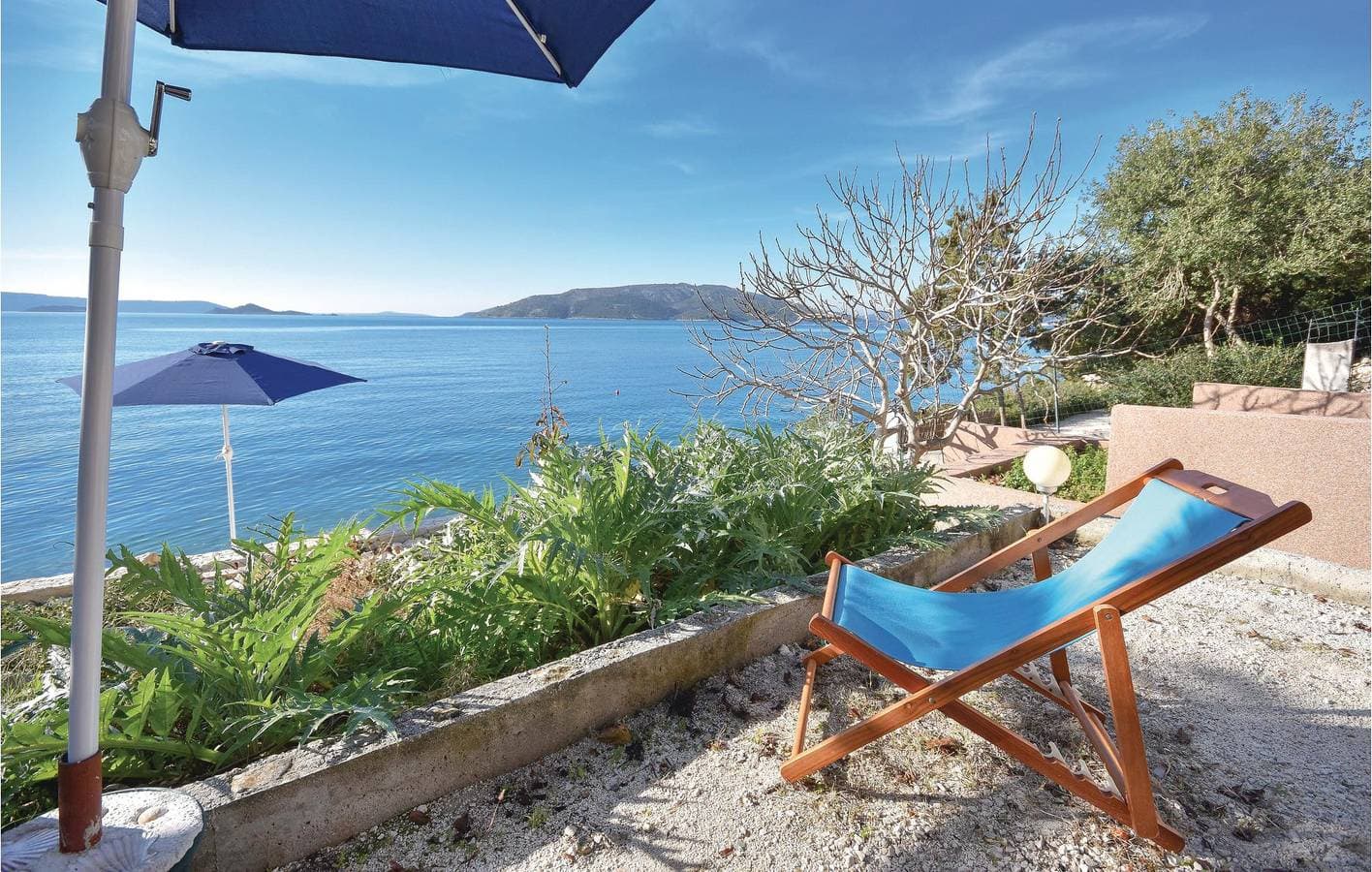 Foto 8 von 24: Gemütliche Ferienwohnung in der Nähe des Strandes Stari Porat mit WLAN und Terrasse