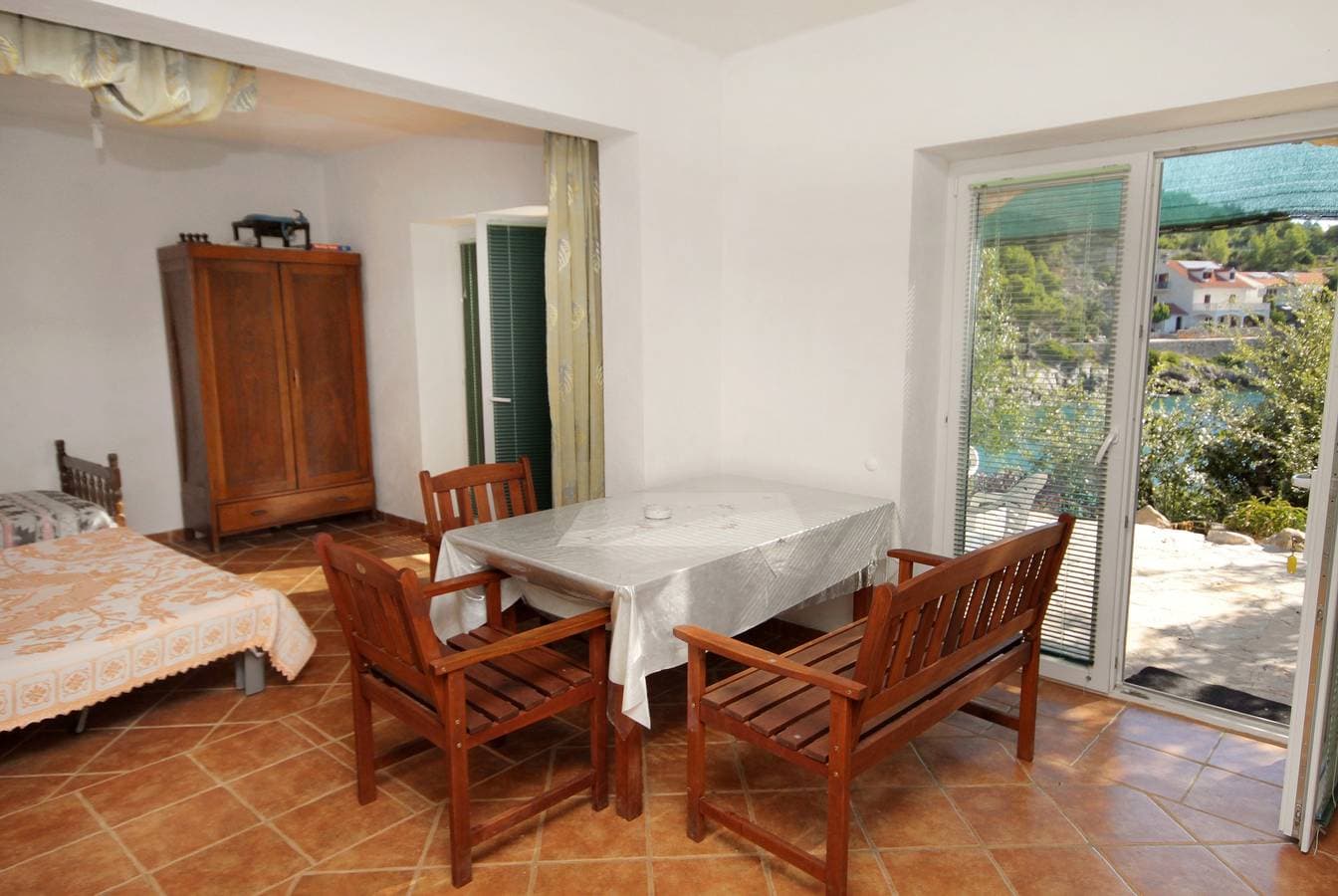 Foto 13 von 30: 1-Zimmer-Ferienwohnung am Strand Bucht Torac (Hvar) A-4875-b
