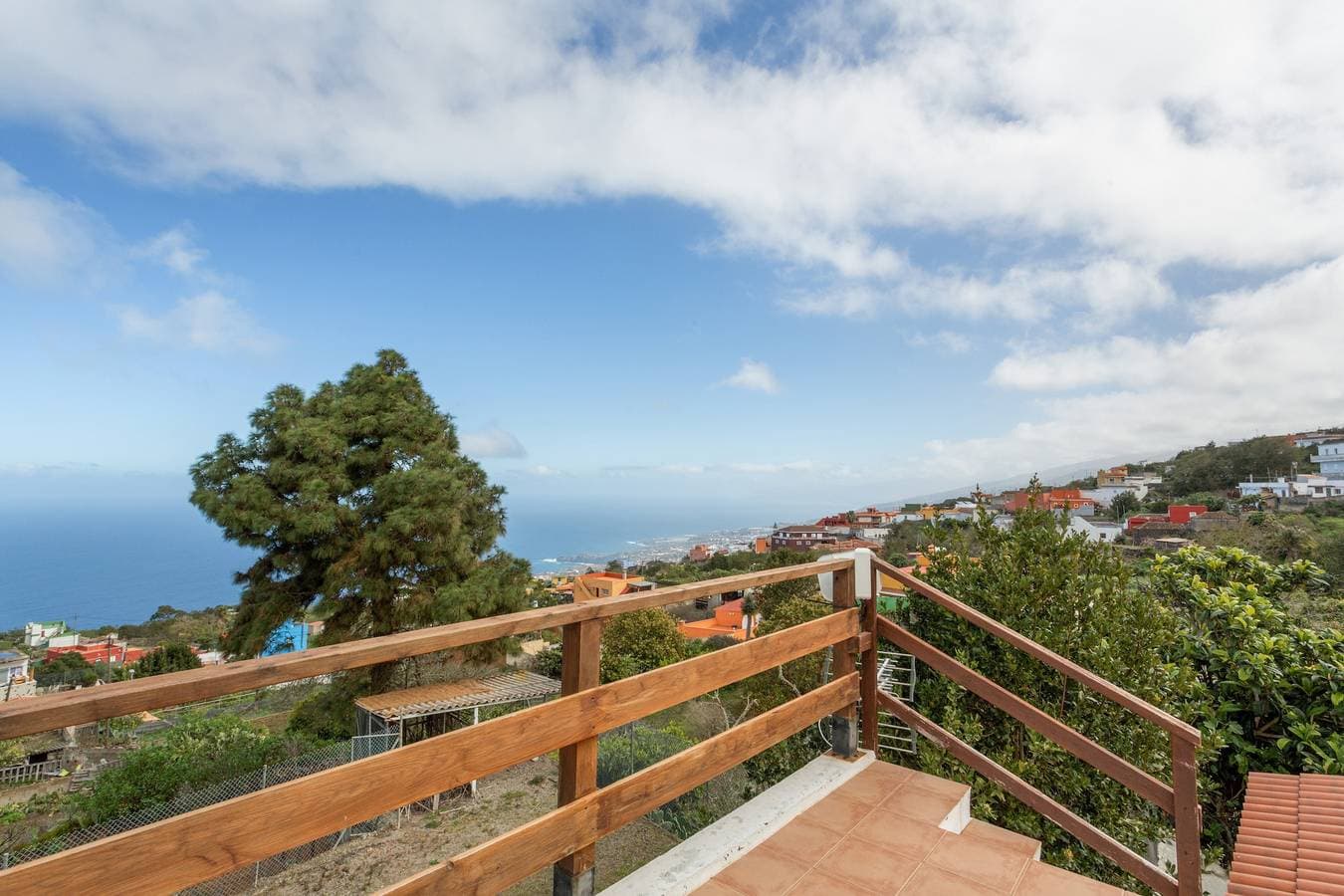 Foto 4 von 41: „La Vega Rural“ mit privatem Pool, Terrasse und WLAN