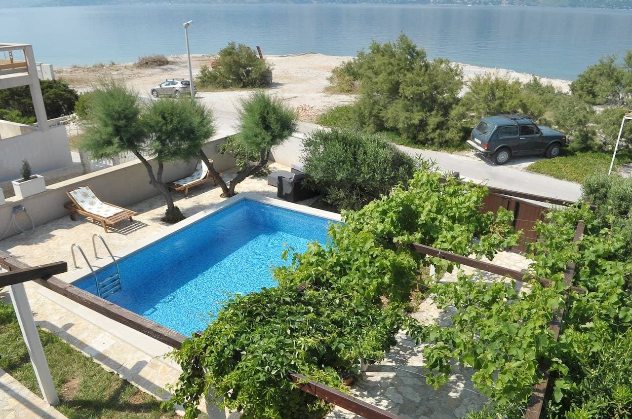 Foto 3 von 40: Villa Sofija mit Pool