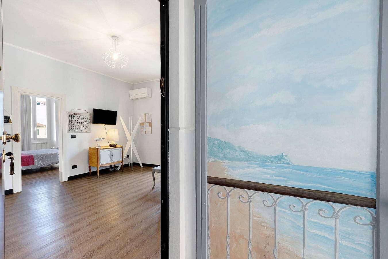 Foto 12 von 30: Ferienwohnung '4 Passi Mare' mit Balkon, Klimaanlage und WLAN