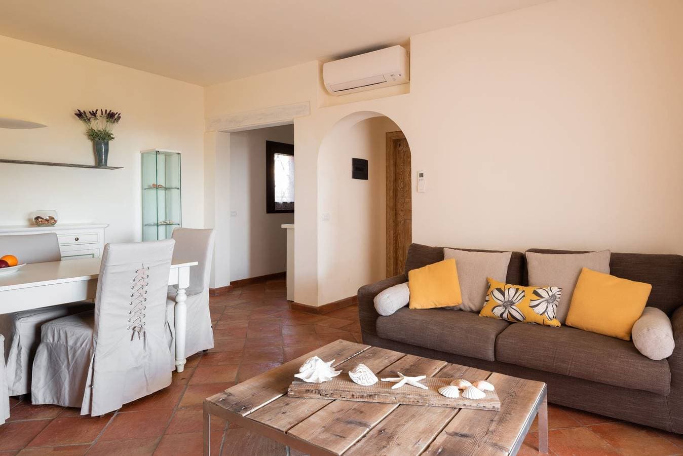 Foto 13 von 21: Ferienwohnung für 4 Personen mit Terrasse