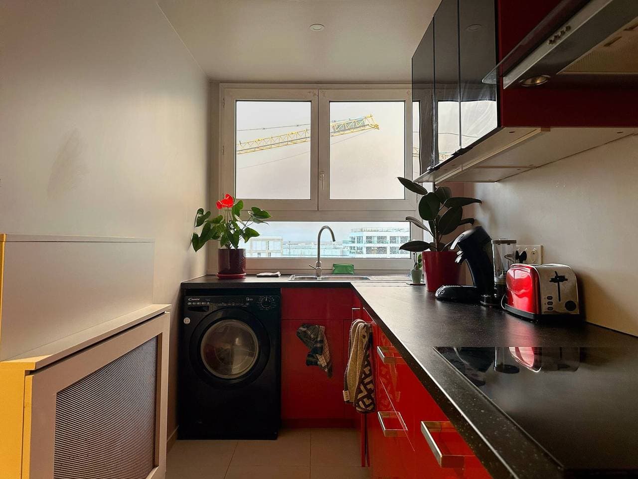 Foto 5 von 11: Moderne 2P-Wohnung Le Lolive in Pantin