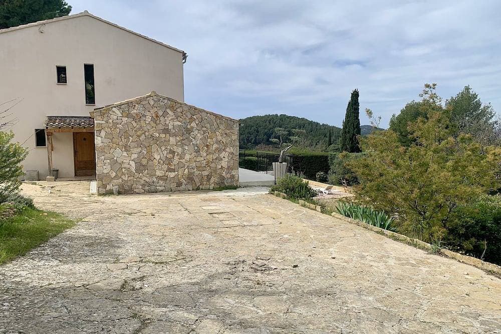 Foto 12 von 18: Villa Avec Piscine en Pleine Campagne Sans vis a vis à 10 mn du Bord de mer