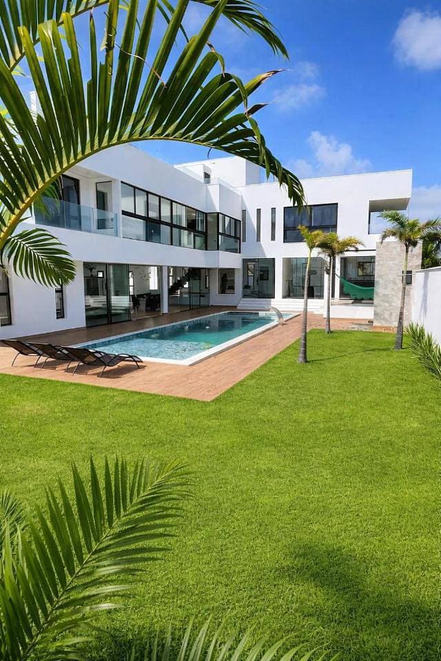 Foto 6 von 37: Villa