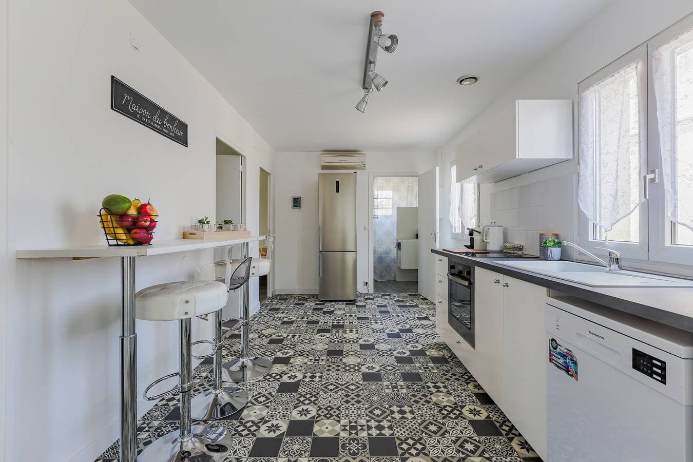 Foto 3 von 12: Ferienwohnung für 5 Personen mit Garten