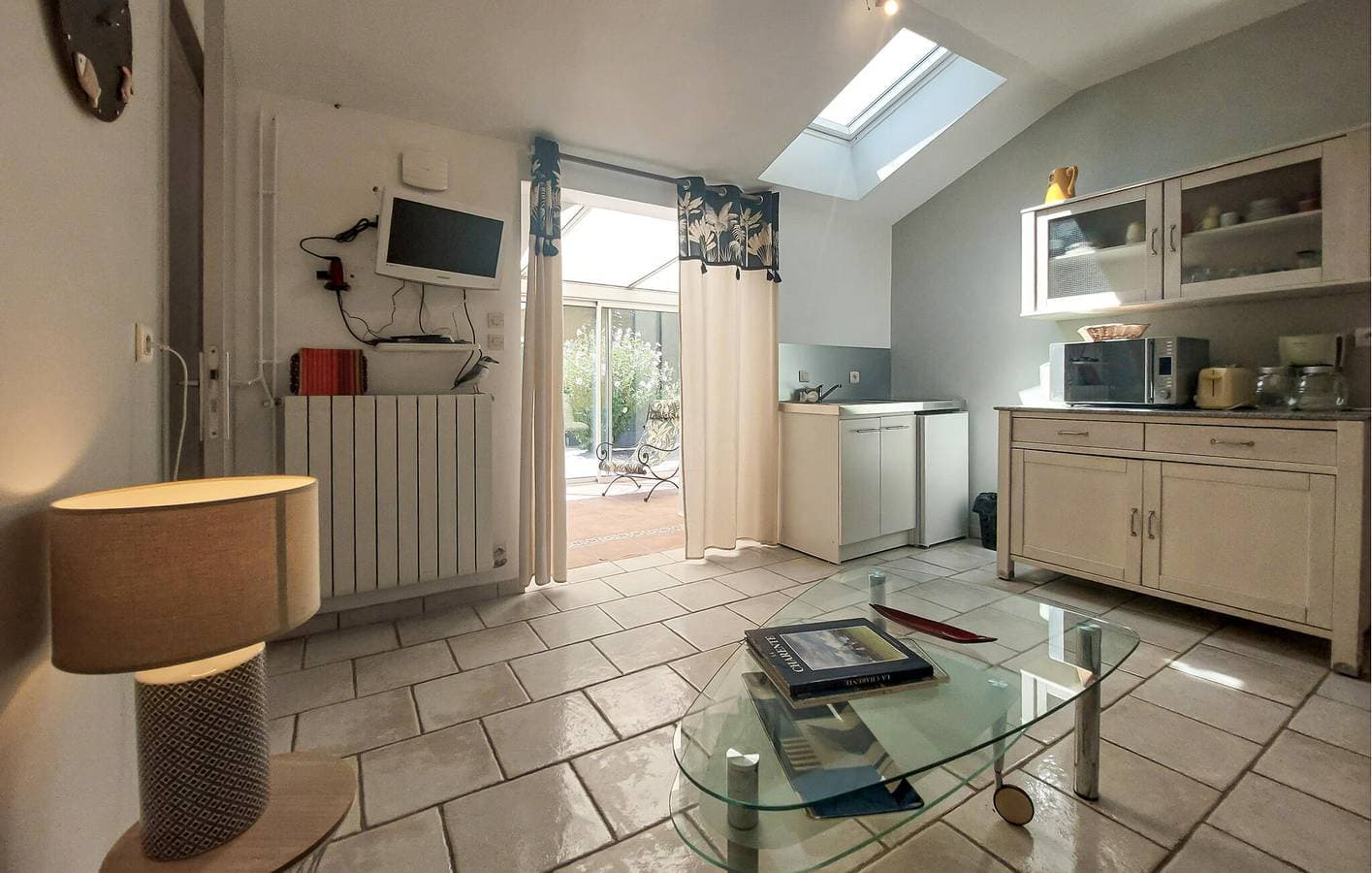 Foto 5 von 25: Reizende Ferienwohnung mit Garten, Terrasse und 800 m Entfernung zum Strand