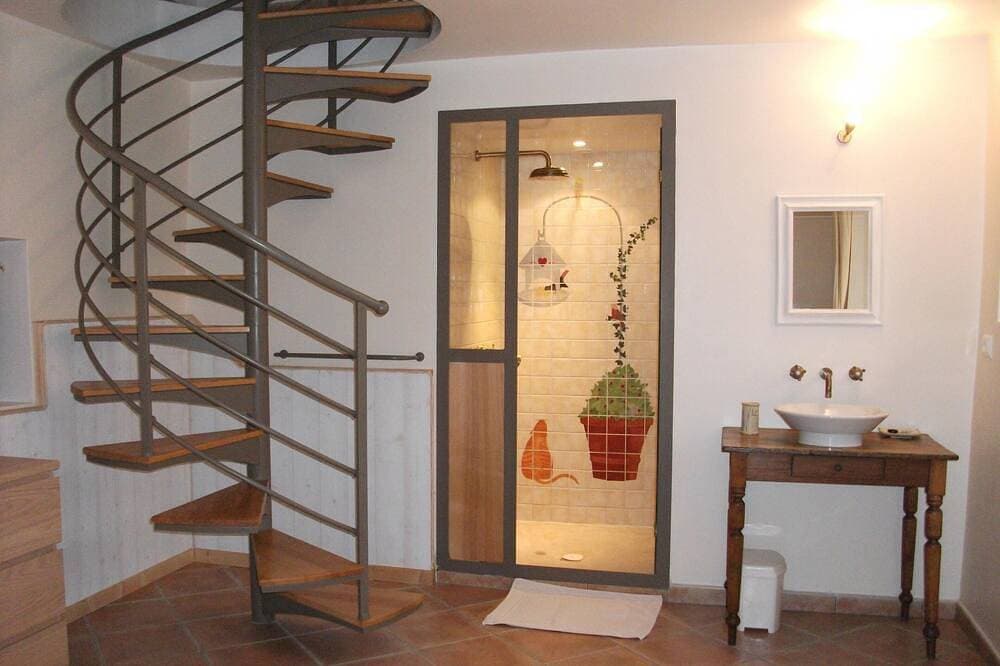 Foto 12 von 21: Bastidon, Pool, 3000 m2 Land, für 2-4 Personen, Apt, Luberon