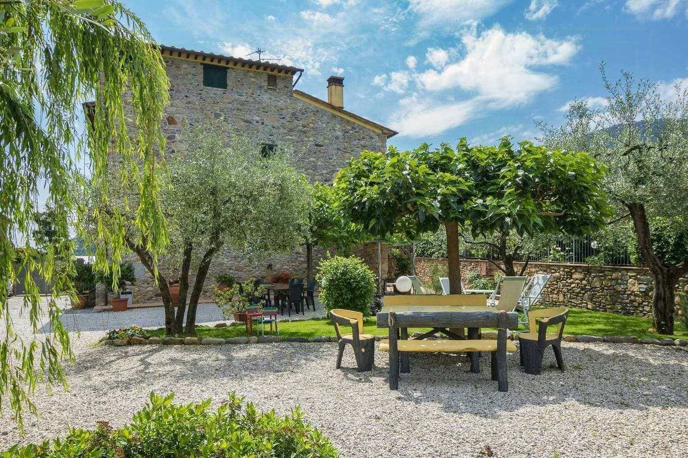 Foto 2 von 48: Historische Ferienwohnung mit Pool in der Nähe von Lucca