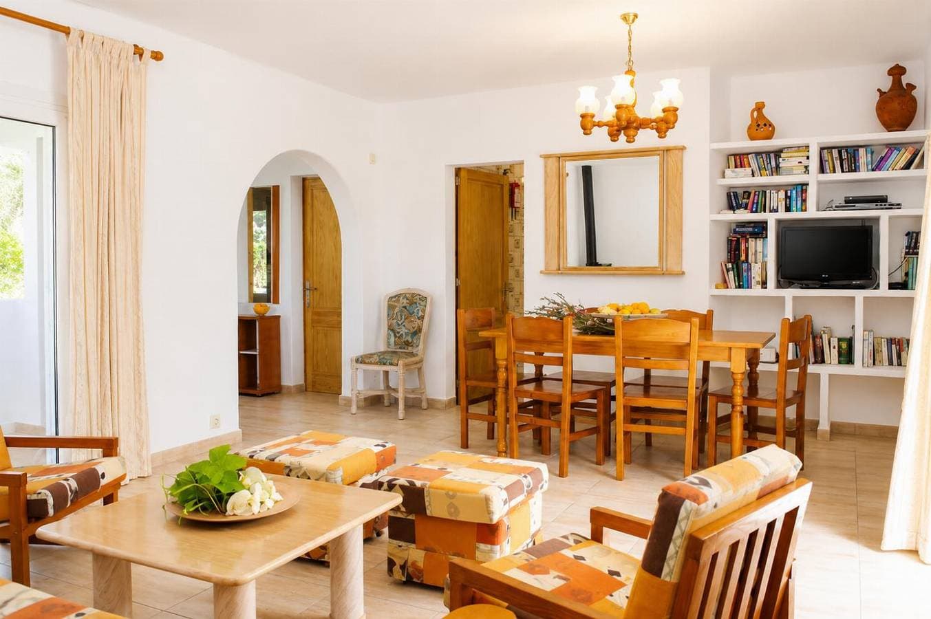 Foto 7 von 19: Villa für 8 Personen mit Garten
