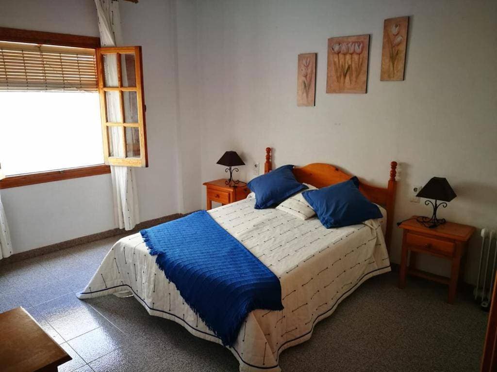 Foto 4 von 21: Double Room with Shared Bathroom