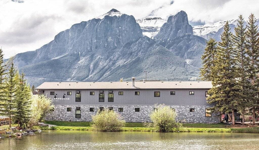 Foto 6 von 12: Lamphouse Hotel - Ferienwohnung - Doppelzimmer mit Queensize-Bett