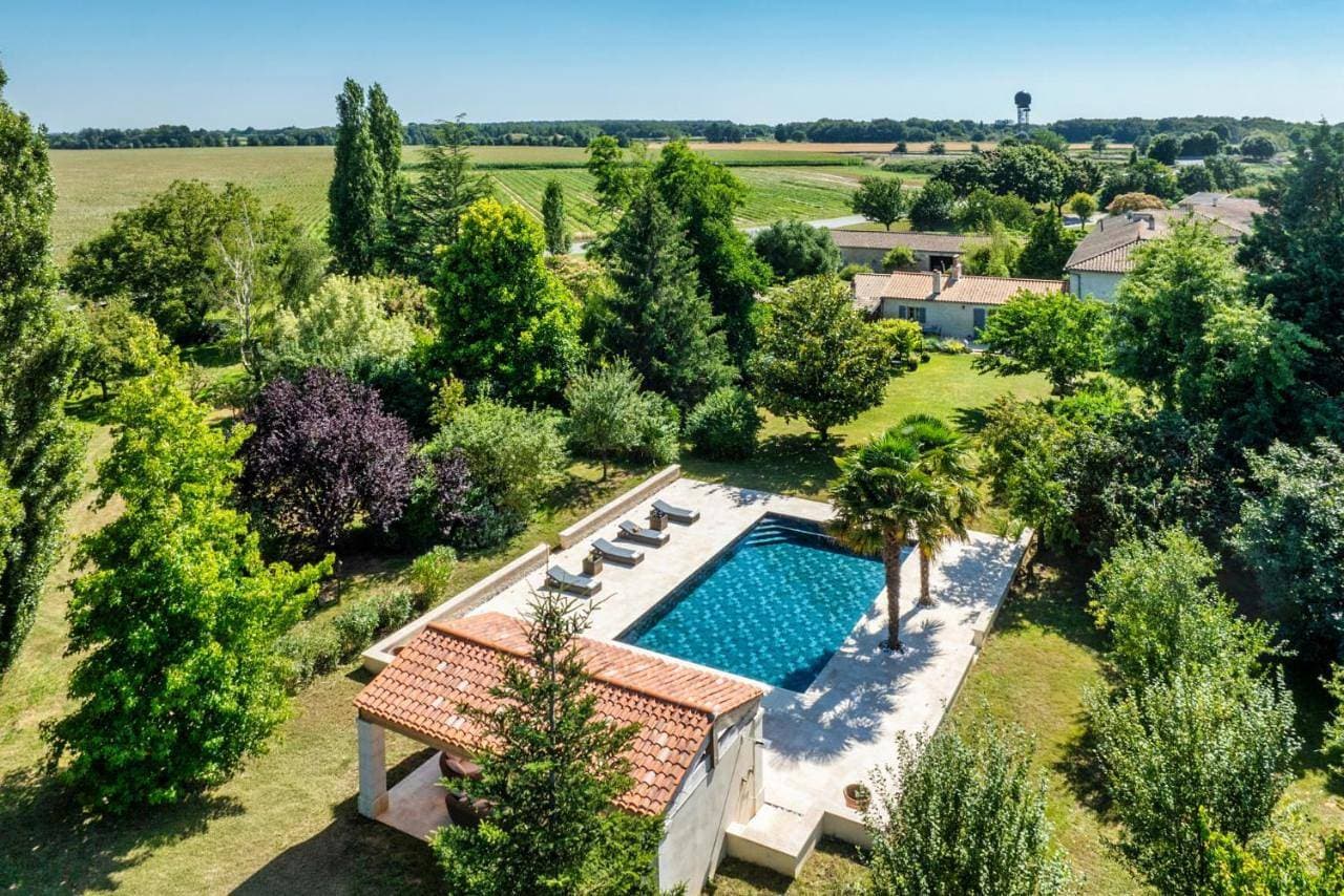 Le Clos du Bois Bernard - Piscine - Parc - Terrasse 1