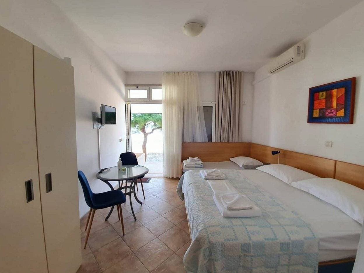 Foto 8 von 12: Studio Appartement am Strand Drasnice, Makarska As-25839-a