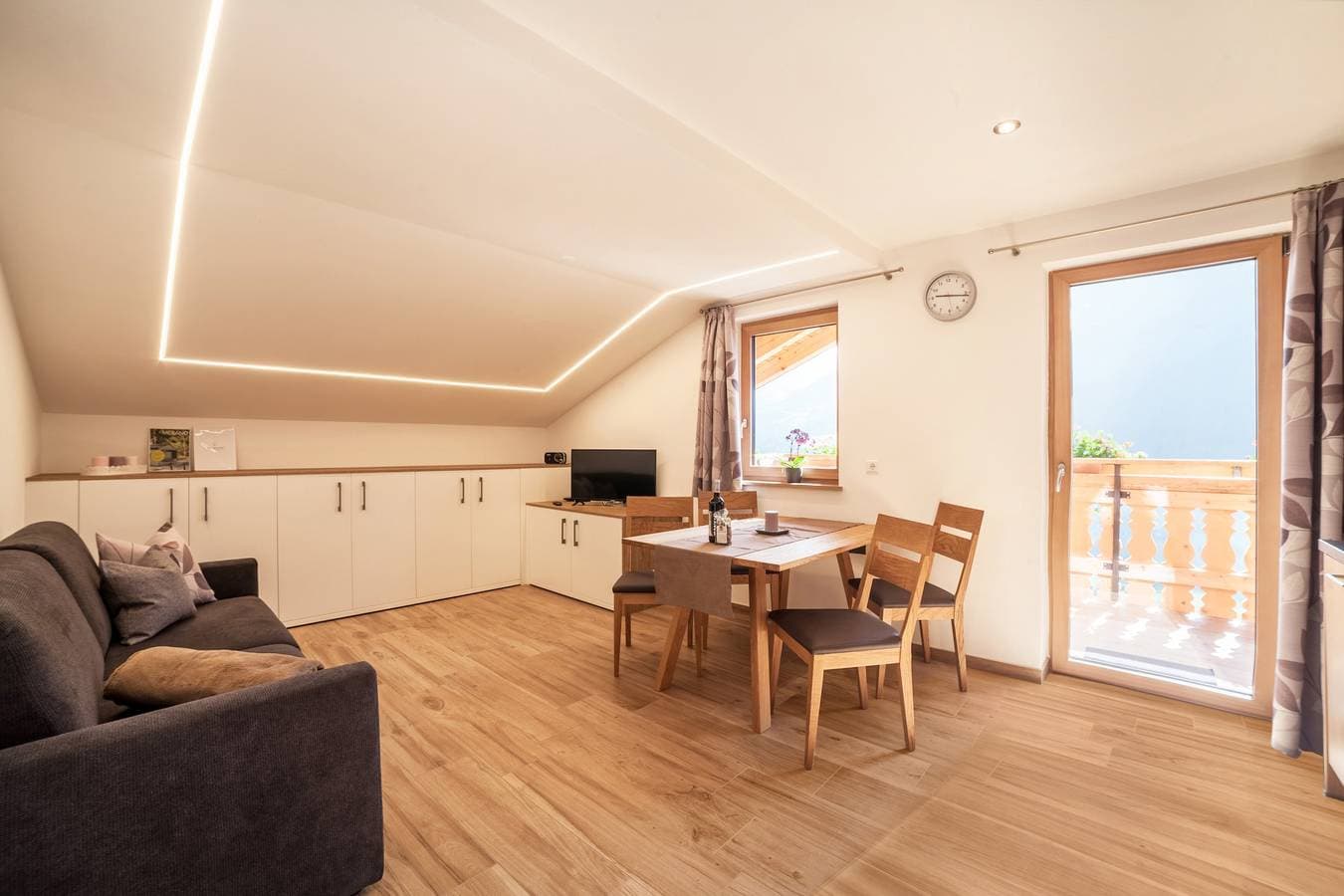 Foto 4 von 23: Haustierfreundliche Ferienwohnung "Innergasserhof Ferienwohnung Enzian"