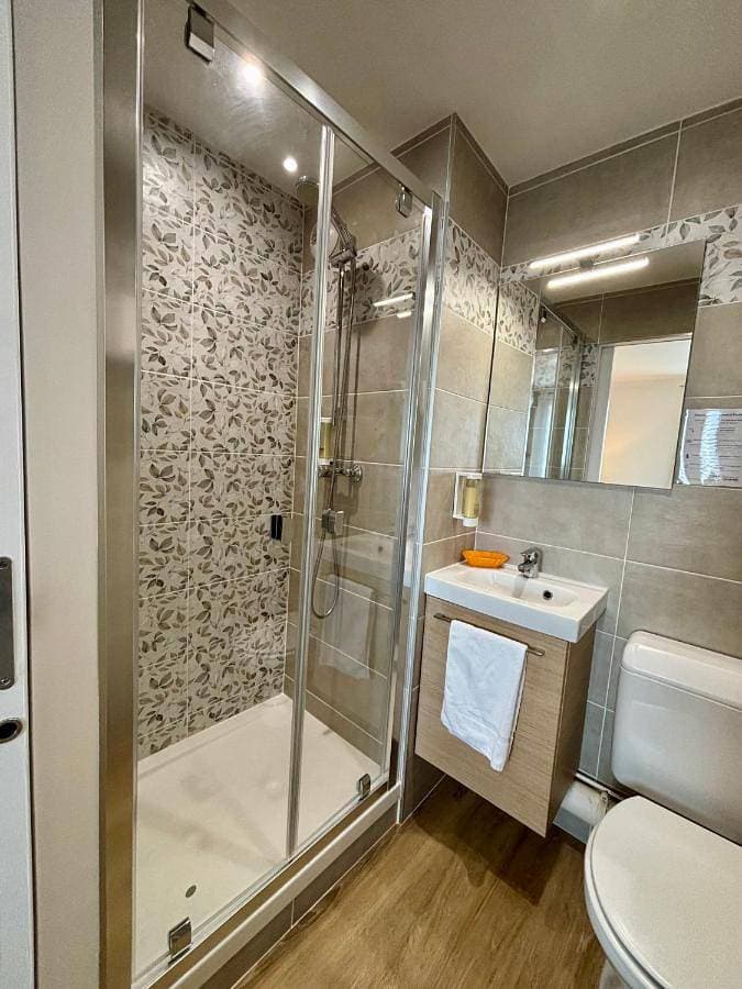 Foto 4 von 10: Double Room