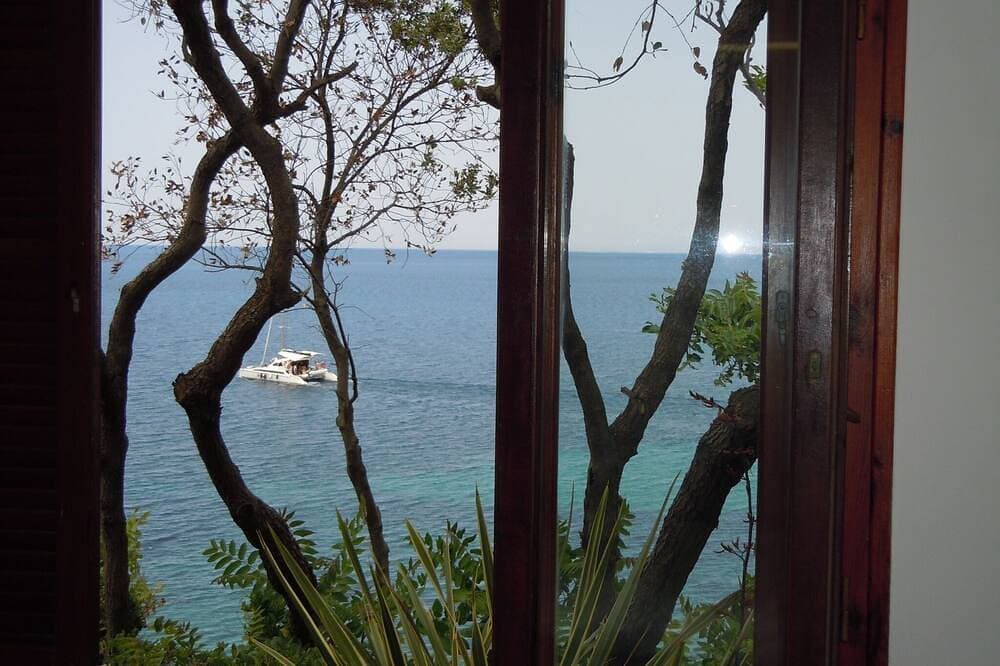 Foto 13 von 30: Villa mit Blick aufs Meer