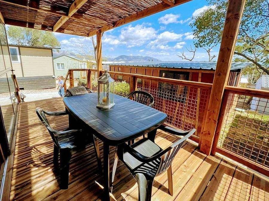 Foto 6 von 40: Camping Parc des Fontanettes - Mobilheim 2 personen - Vernette Mh 18M² 1Ch 2Pers