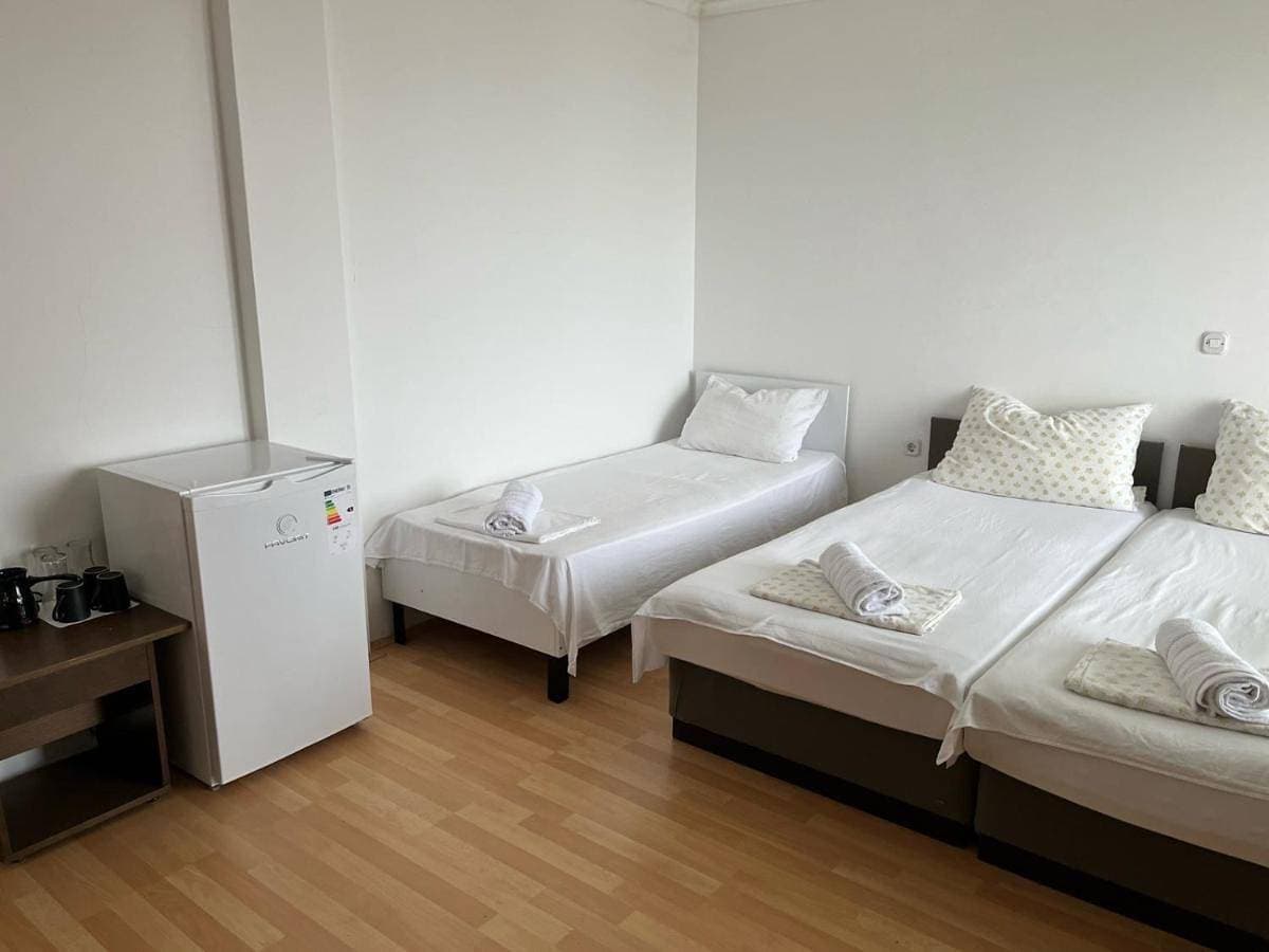 Foto 4 von 12: Double Room with Lake View