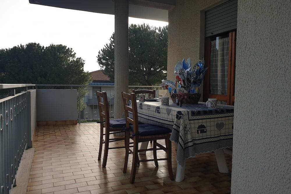 Foto 10 von 10: Grandpa Rino's House