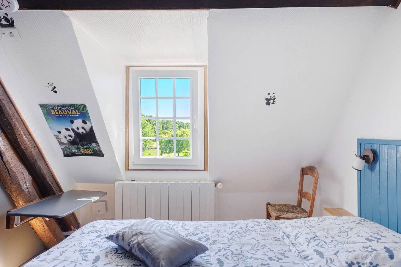 Foto 4 von 33: Gästezimmer „La Ferme Des Bigornes - Panda“ mit gemeinsamer Terrasse, Garten und WLAN