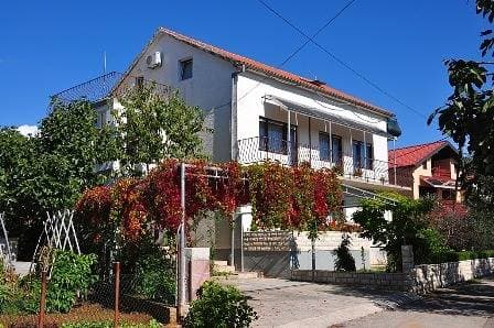 Foto 12 von 26: Ferienwohnung in Sukošan mit Meerblick, Balkon, Klimaanlage, W-Lan (654-2)