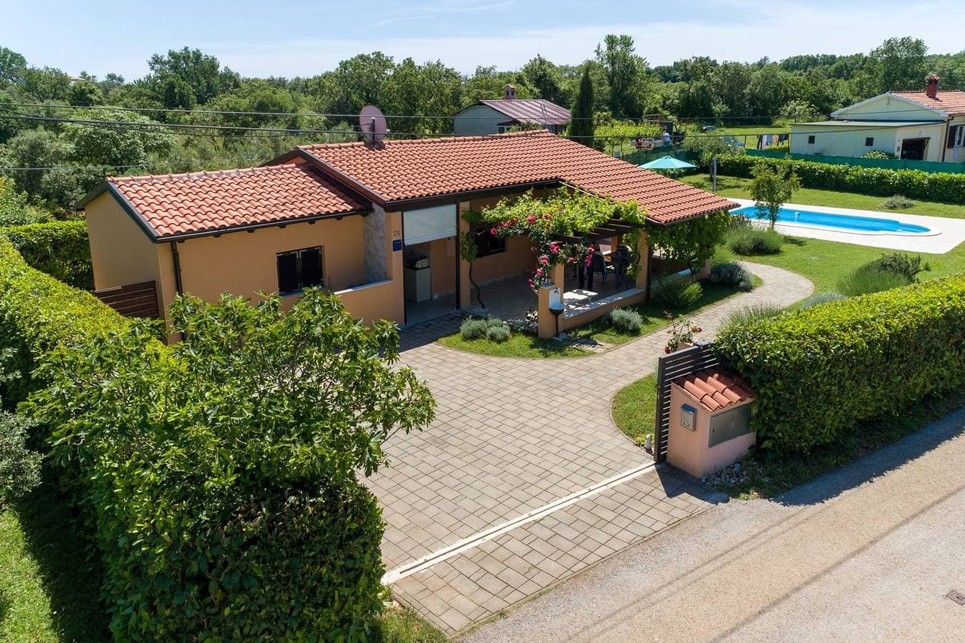 Casa Luka 1