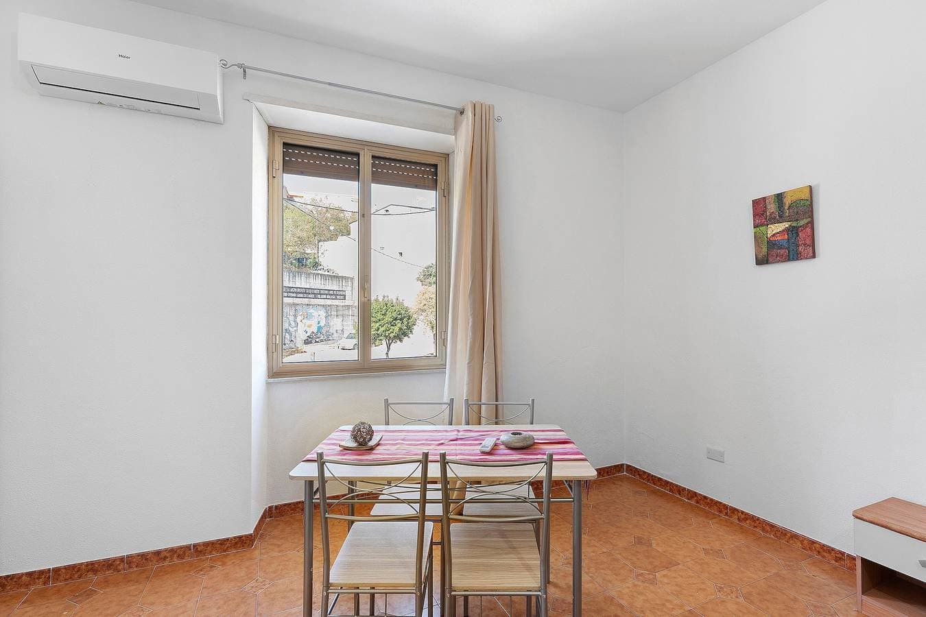 Foto 8 von 31: Studio '3' mit gemeinsamer Terrasse, WLAN und Klimaanlage