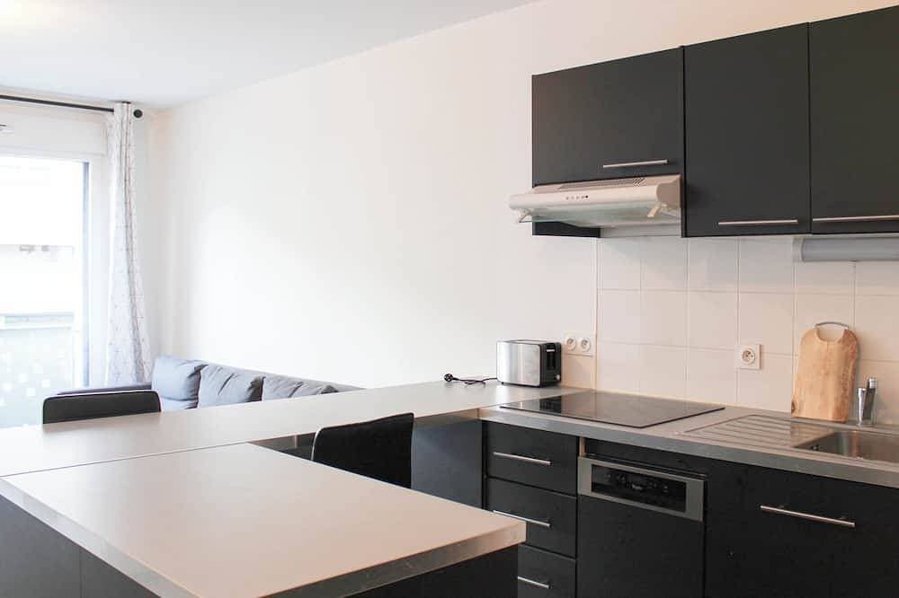Foto 13 von 14: Charming modern 2-room apartment near Paris