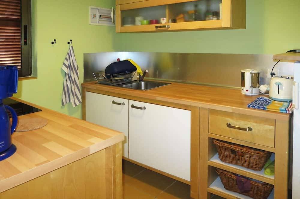 Foto 10 von 18: Herrliche Wohnung für 4 Leute mit Pool,  W-Lan, TV und Balkon