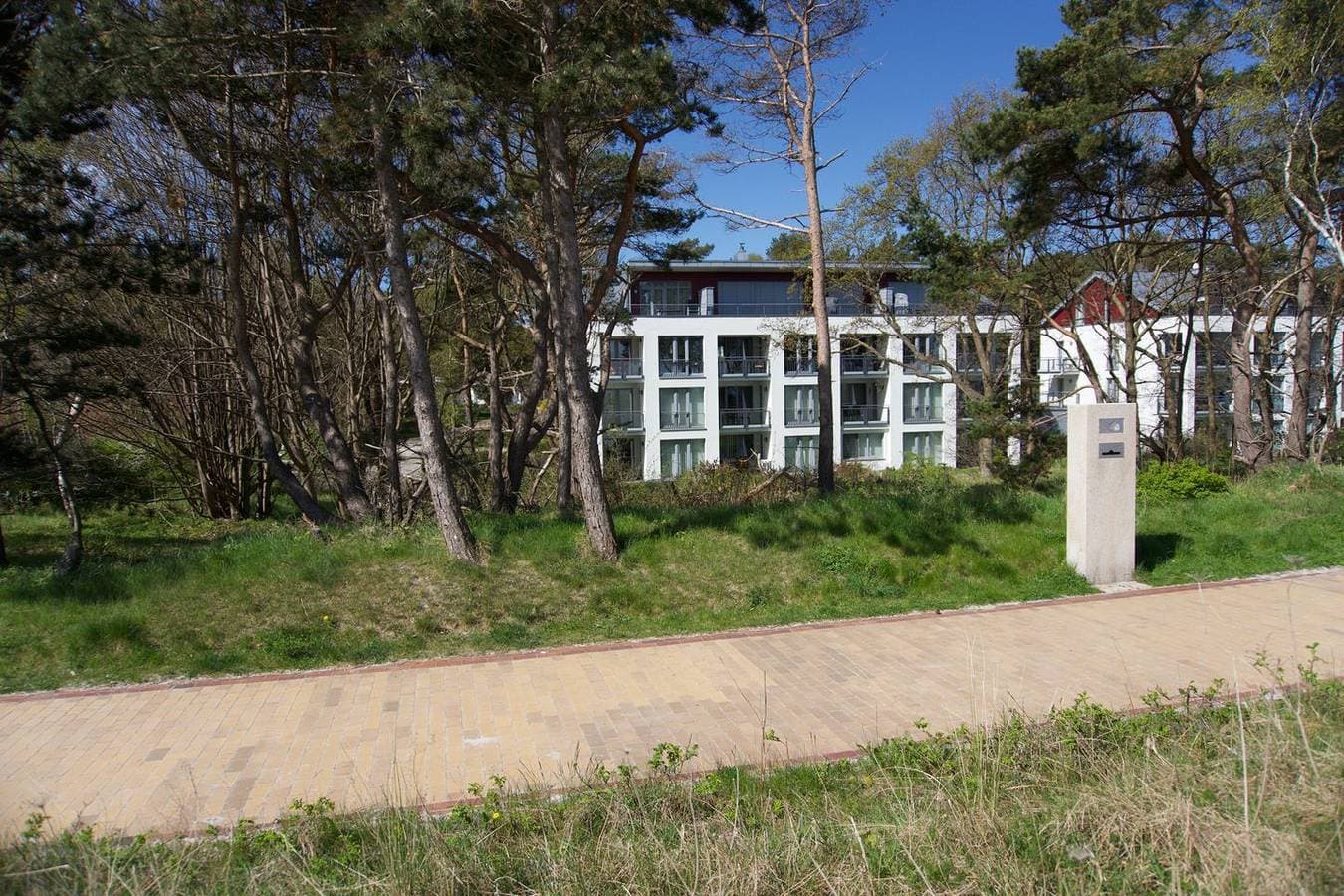 Foto 9 von 9: Großzügige Ferienwohnung mit überdachtem Balkon und Meerblick, direkt am Strand