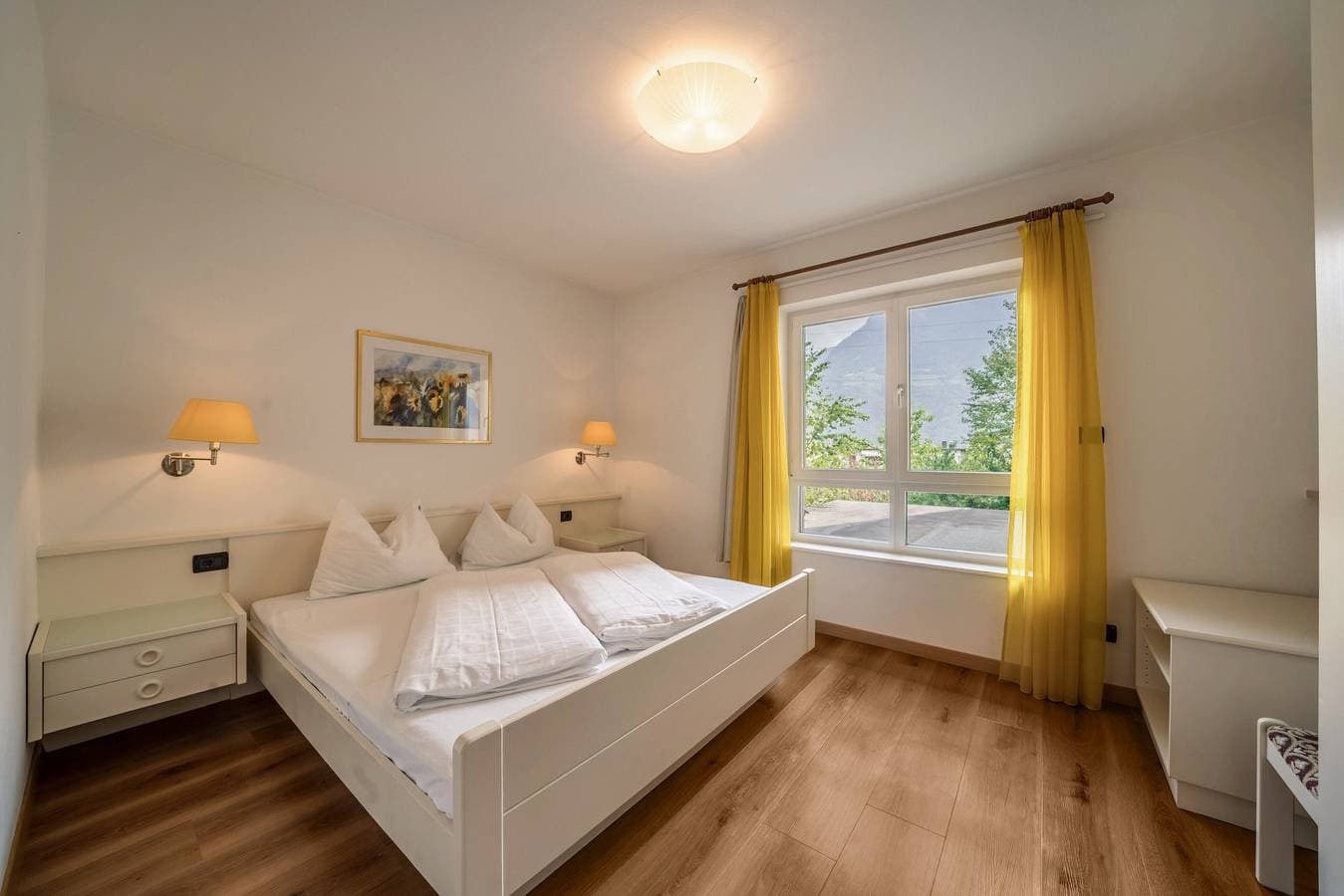 Foto 2 von 26: Ferienwohnung "Weinsepphof 2" mit Bergblick, Pool, WLAN, Garten & Balkon