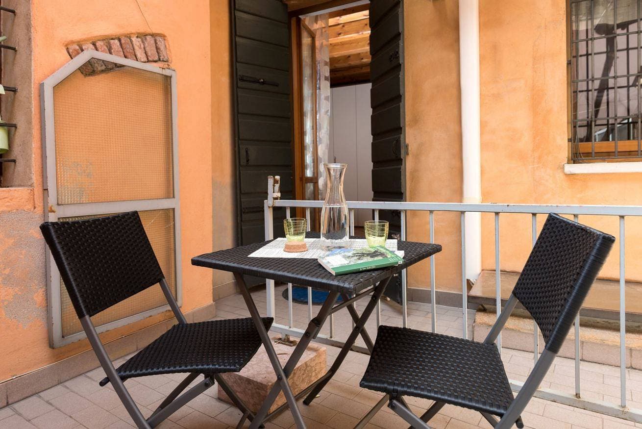 Foto 13 von 13: Ferienwohnung für 4 Personen mit Balkon/Terrasse