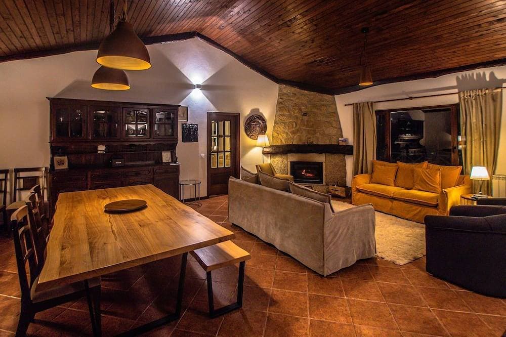 Foto 3 von 30: Neufundlandhaus - Gerês