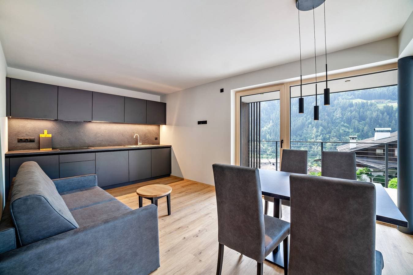 Foto 6 von 33: Ferienwohnung "Lodge Terrace Exclusive One" mit Bergblick und WLAN