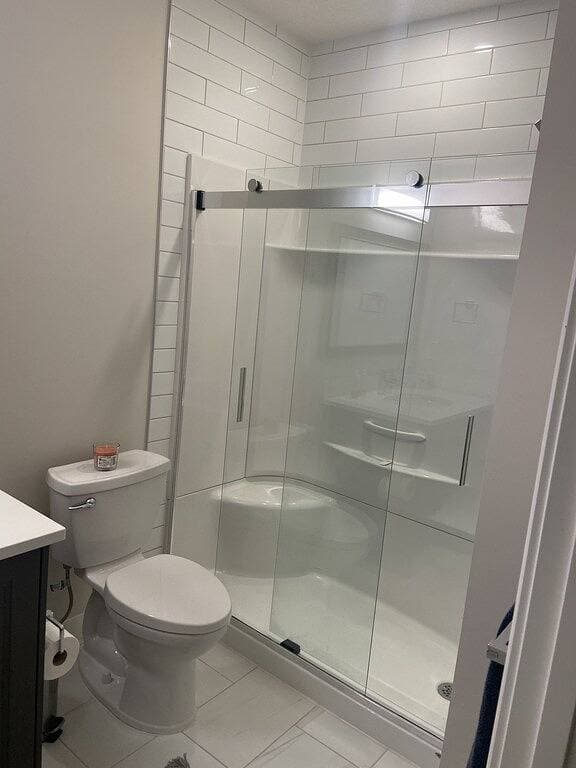 Foto 10 von 10: Comfortable and beautiful brand new suite in Sw