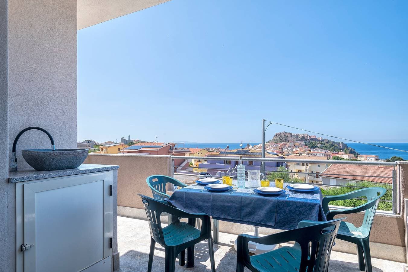 Foto 3 von 22: Ferienwohnung 'Ad occhi aperti - Castelsardo' mit Meerblick, WLAN & Klimaanlage
