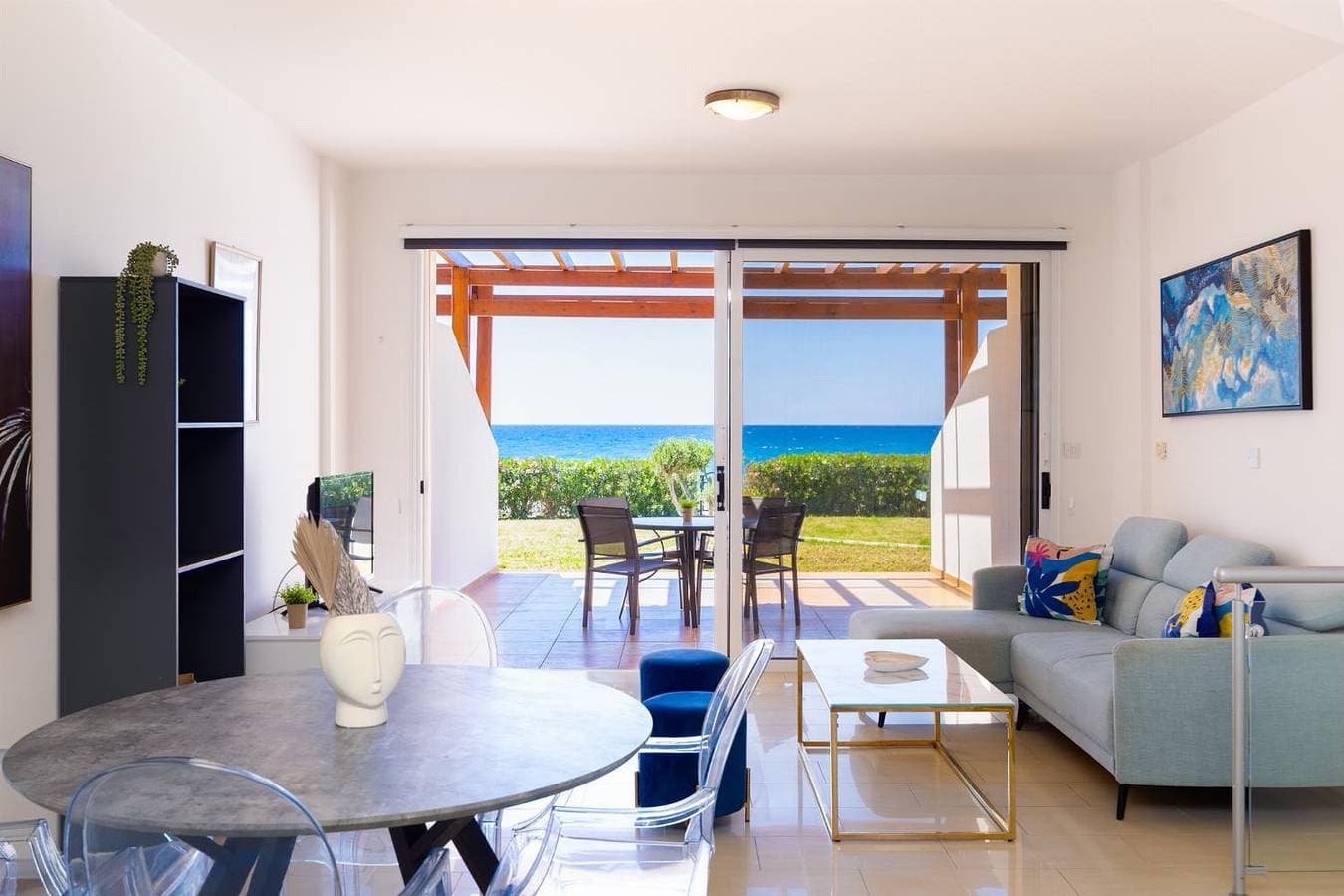 Foto 7 von 23: Villa für 4 Personen mit Balkon