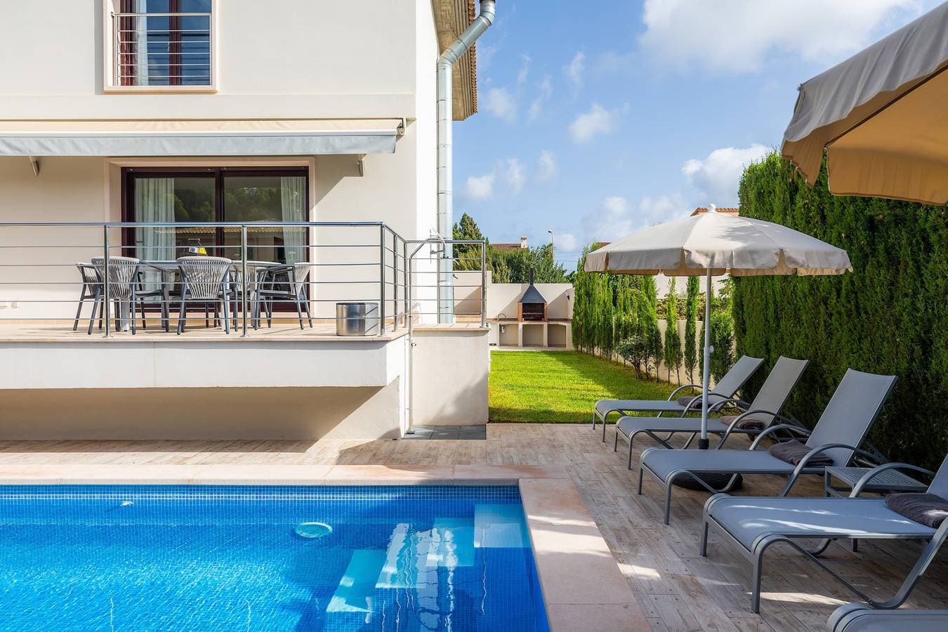 Foto 2 von 29: Villa Casa Bon Sol mit Pool, gemeinsamer Terrasse und WLAN