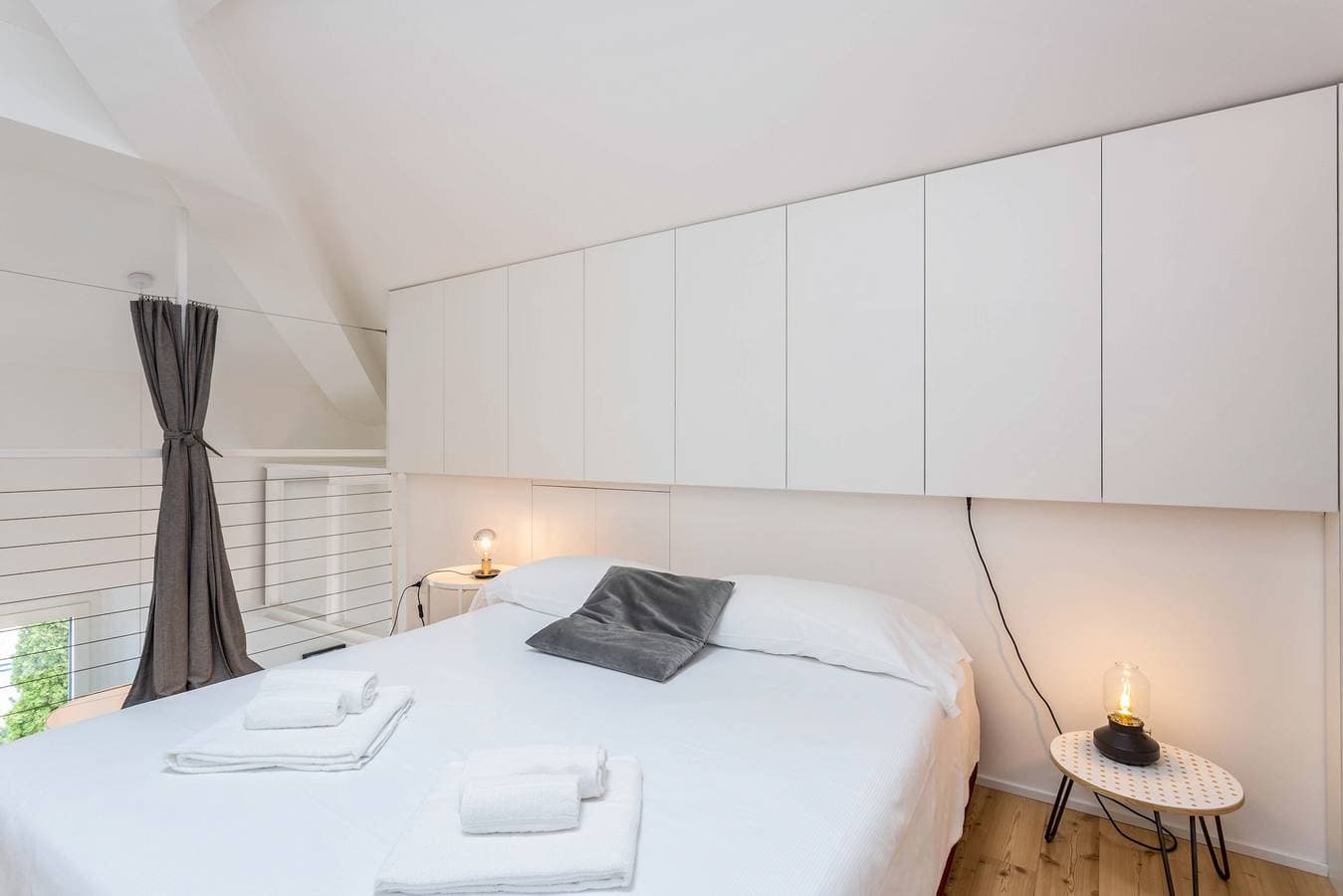 Foto 12 von 21: Ferienwohnung "Varenna amorevole dimora in Lecco" mit Klimaanlage
