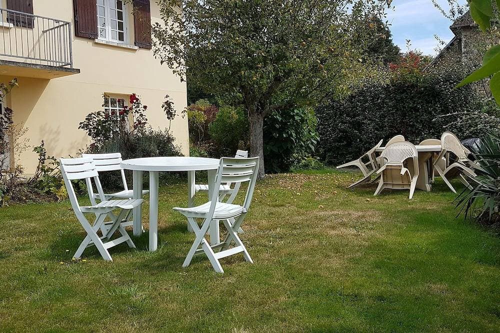 Foto 13 von 15: Möblierte Wohnung mit allem Komfort in einem Einfamilienhaus mit Garten