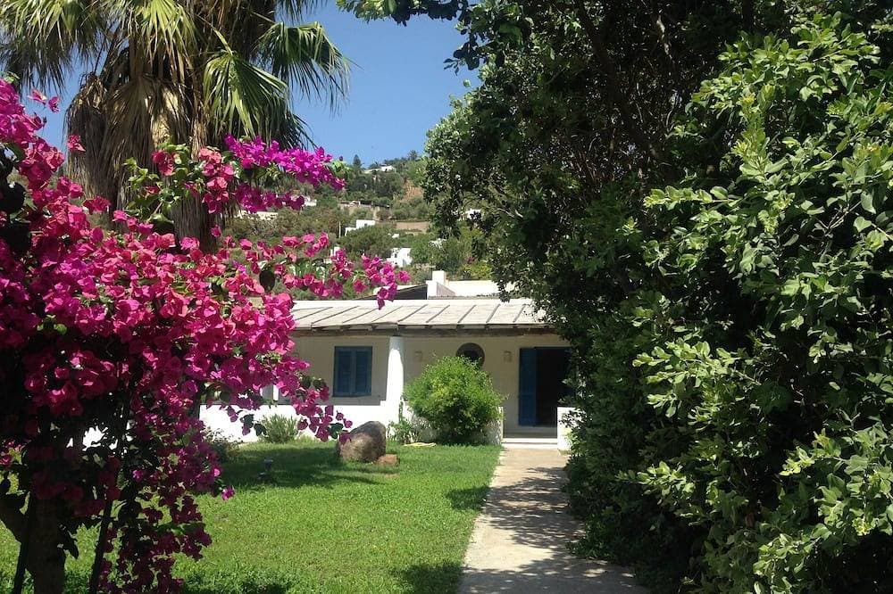 Foto 7 von 30: Frei Stehende Villa, Privates Schwimmbad mit Umwerfendem Meerblick