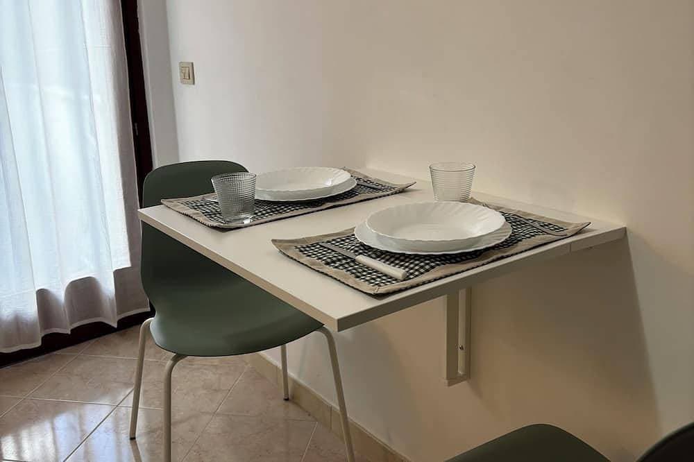 The Tiny House is your city retreat in Rome. 1