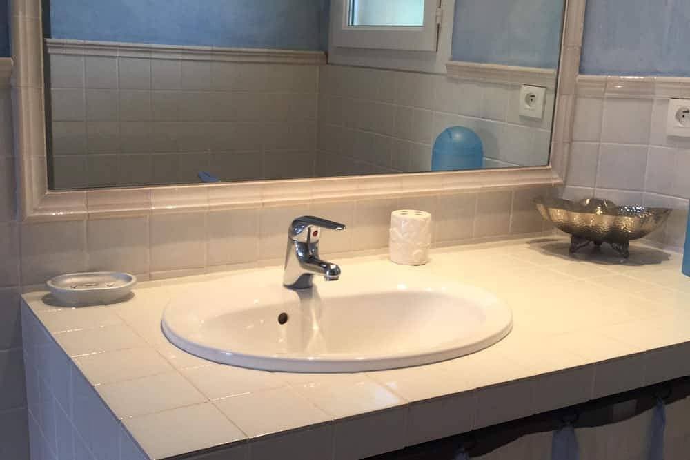 Foto 9 von 30: Villa 4 Schlafzimmer, 8 Personen