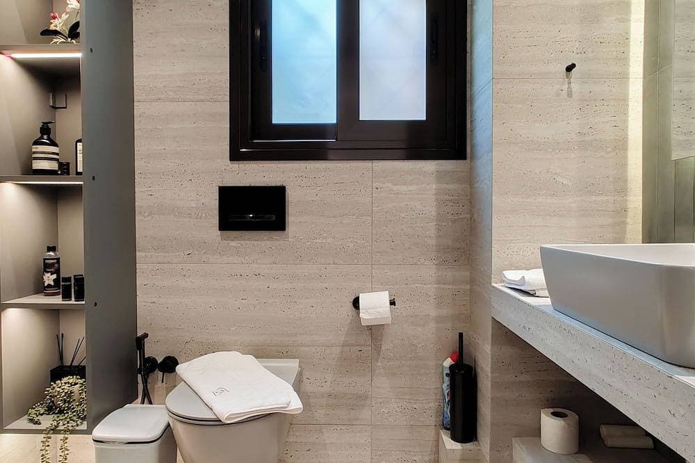 Foto 9 von 26: Designer Flat in Voula Center