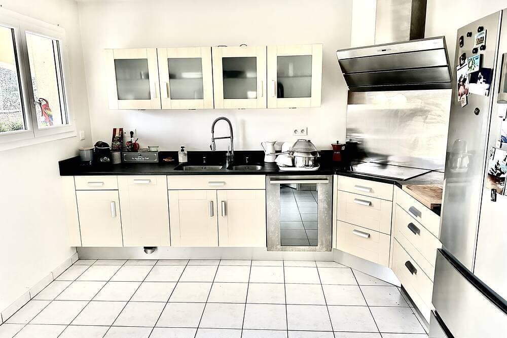 Foto 12 von 13: Maison Familiale