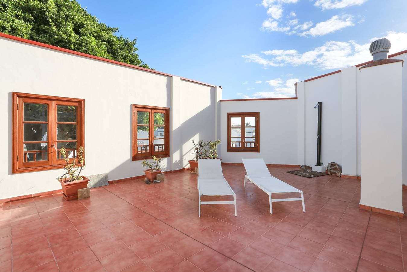 Casa Con Gran Terraza Y Vistas 1